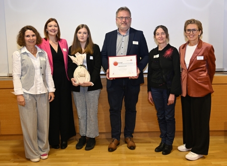 Tech_Girls_Change_11