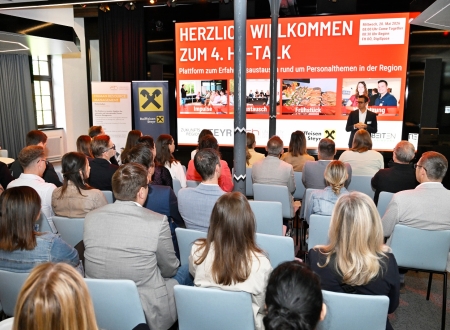 HR-Talk131